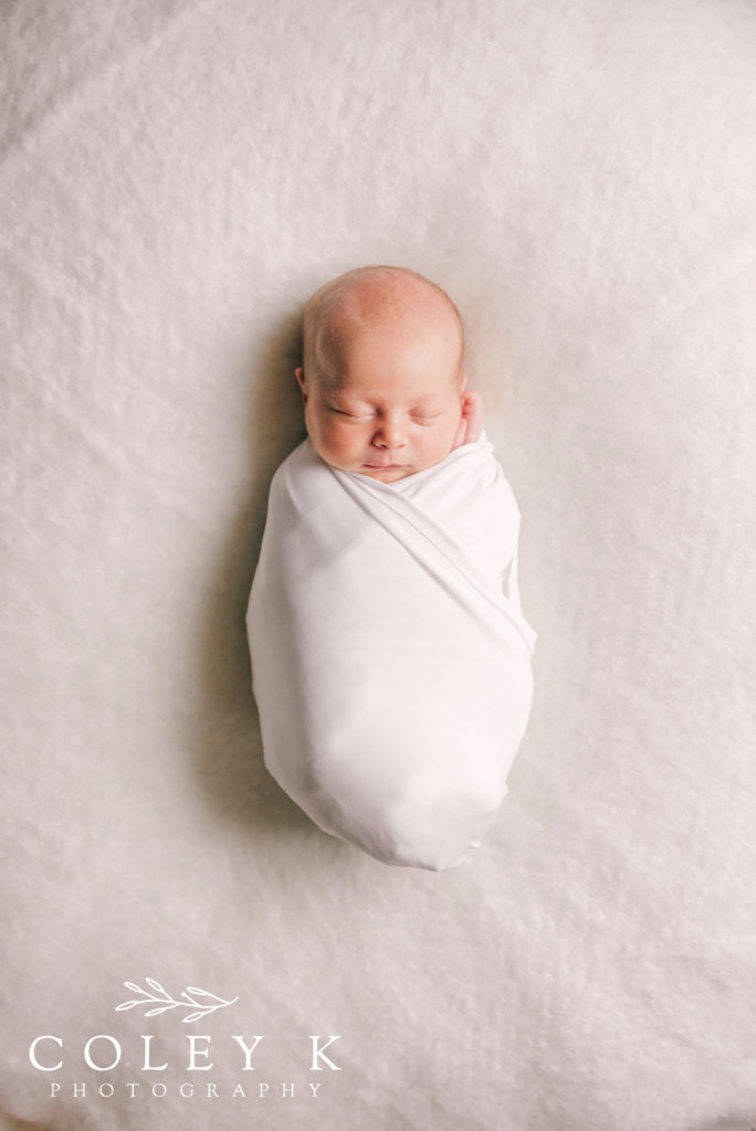 simple newborn photo